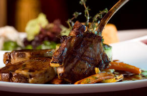 Wildzwijn biefstuk met zuurkool wildjus en tijm